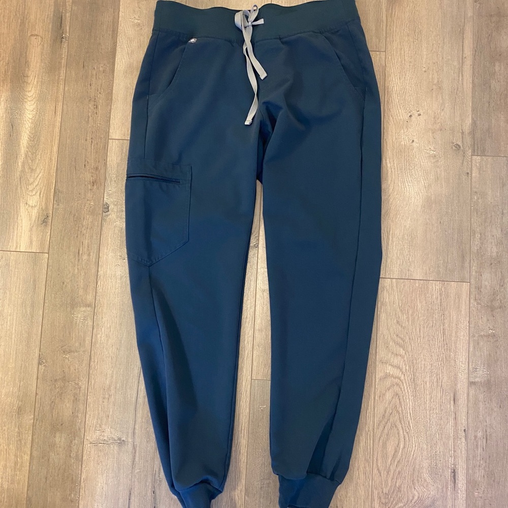 Dark Harbor Zamora figs pants small